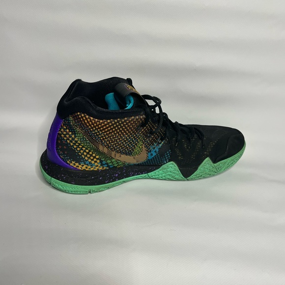 By NIKE-Kyrie 4 Mamba Mentality. - Picture 3 of 6
